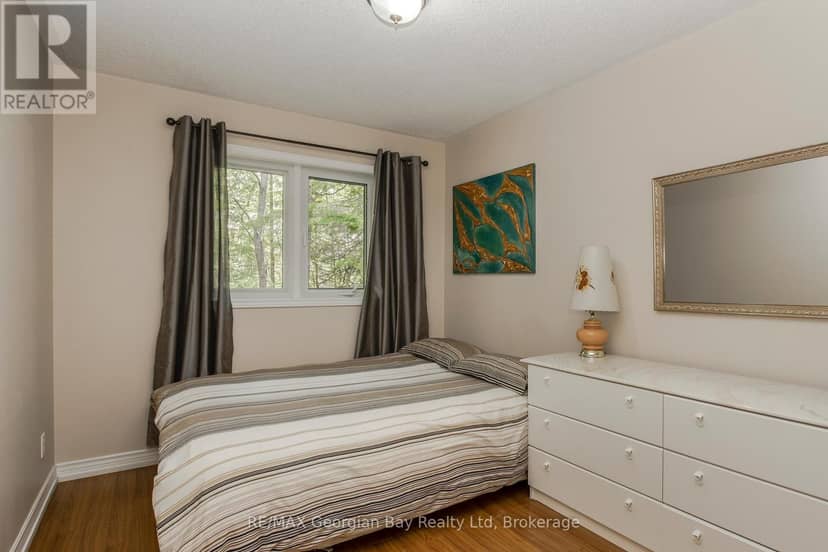 2 Ridout Court — photo 11 of 28
