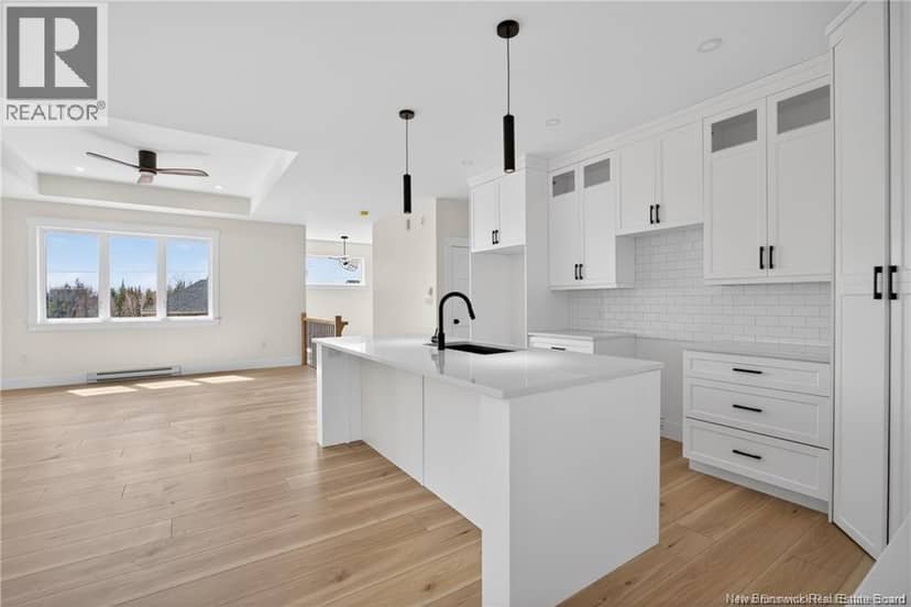 28 Lunney Street — photo 10 of 36