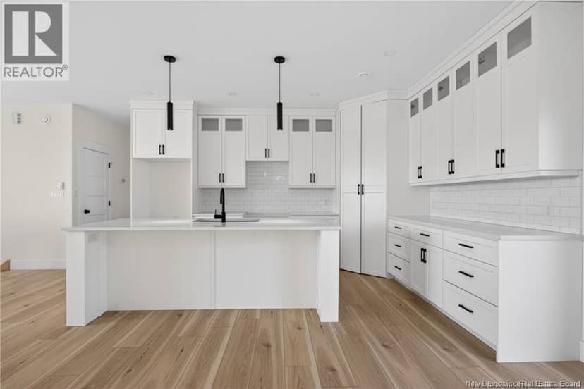 28 Lunney Street — photo 7 of 36