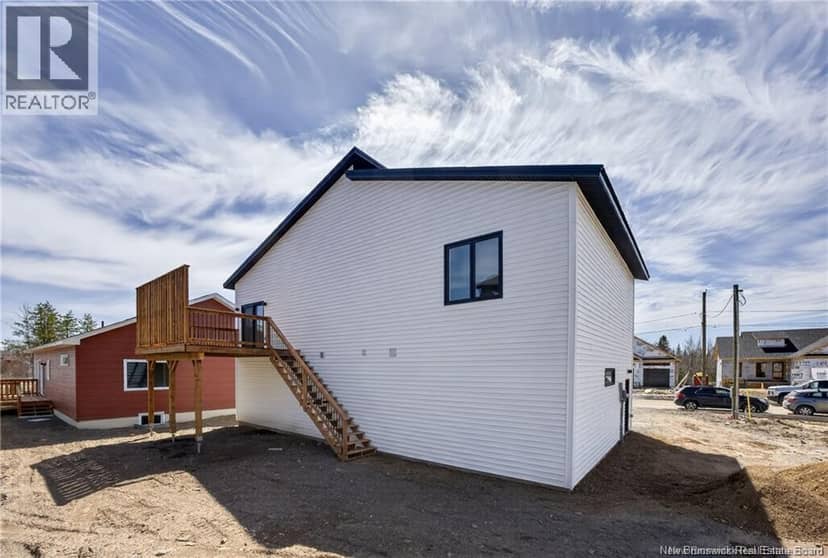 28 Lunney Street — photo 32 of 36