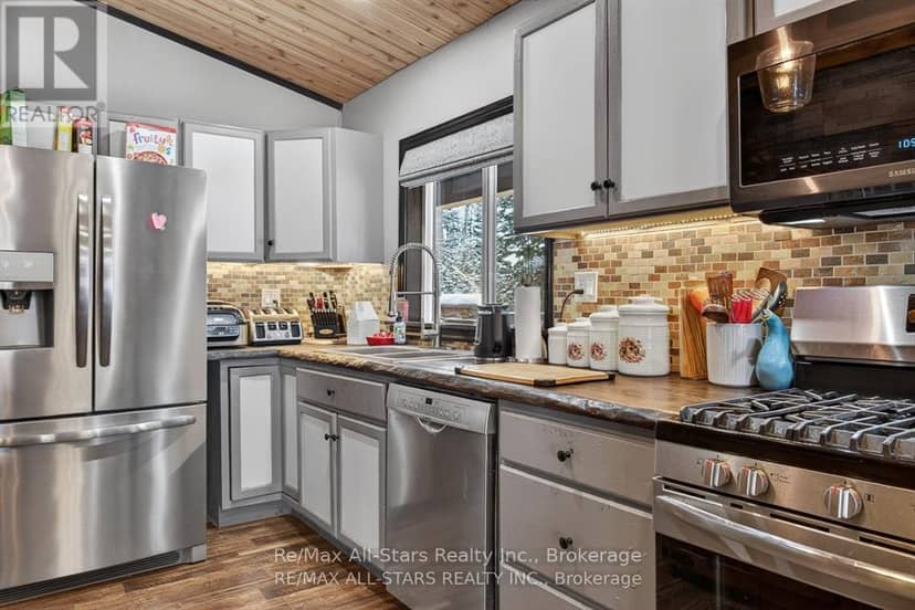 28 Pine Ridge Road — photo 11 of 40