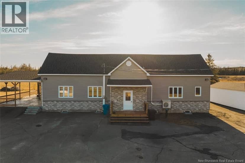 386 Davis Road — photo 1 of 40