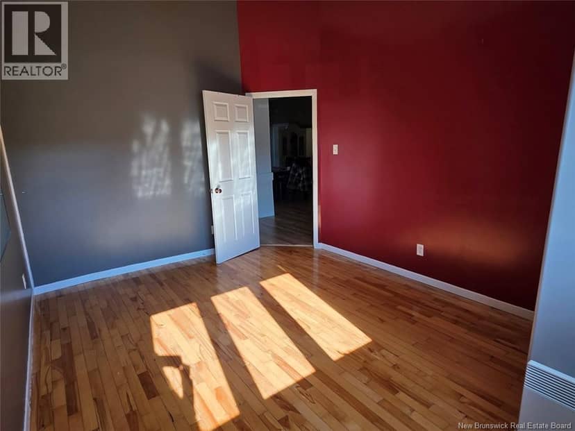 386 Davis Road — photo 25 of 40