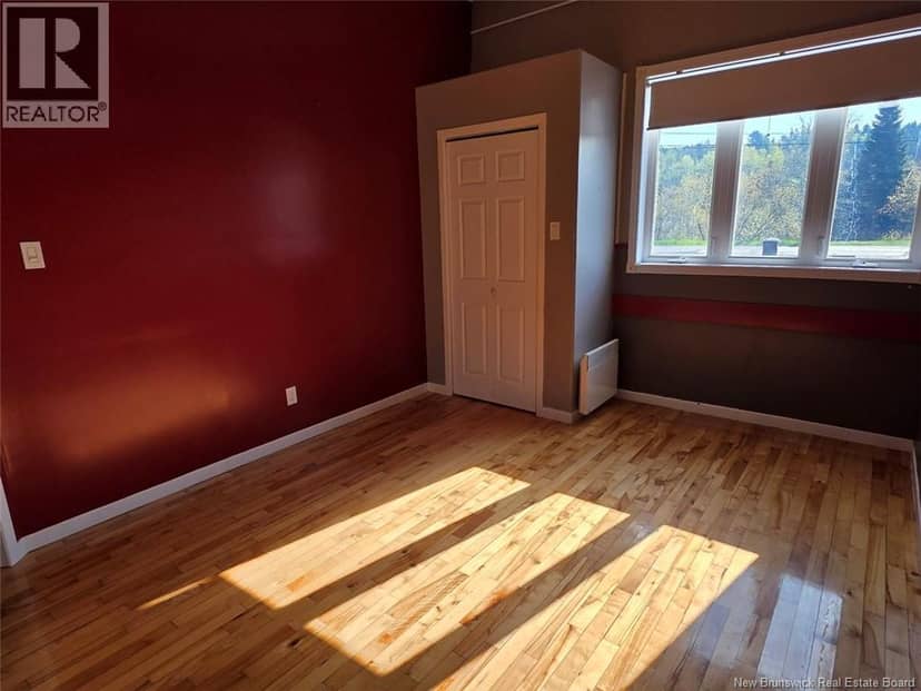 386 Davis Road — photo 26 of 40