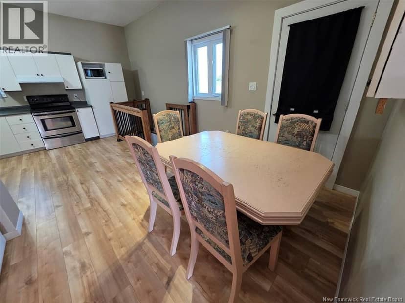 386 Davis Road — photo 12 of 40