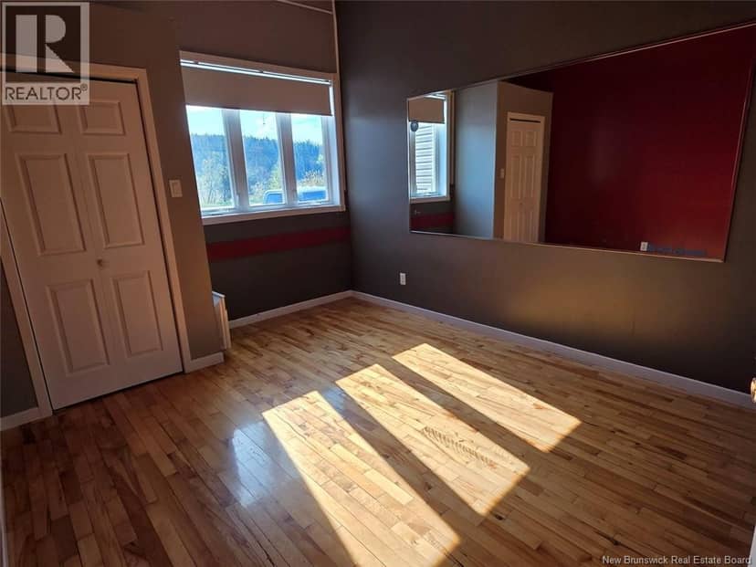 386 Davis Road — photo 24 of 40