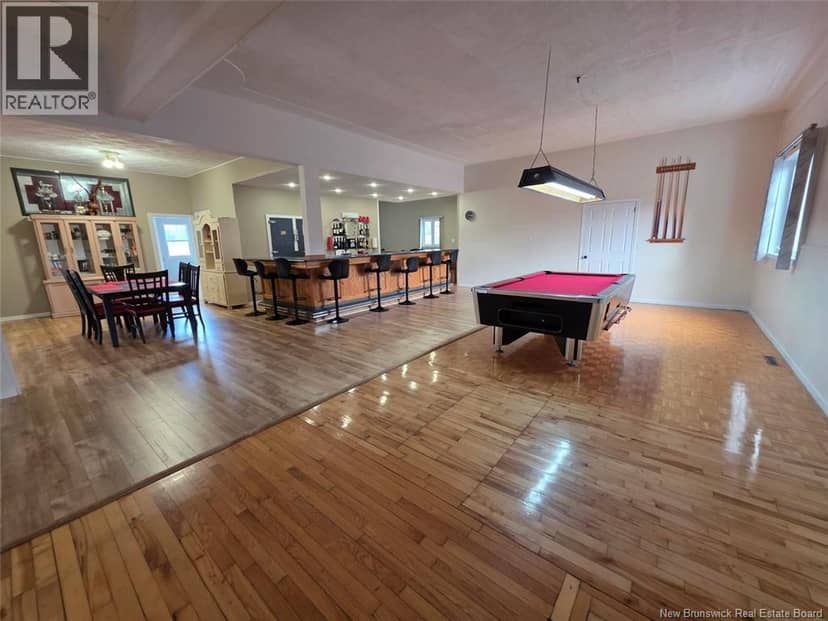386 Davis Road — photo 13 of 40