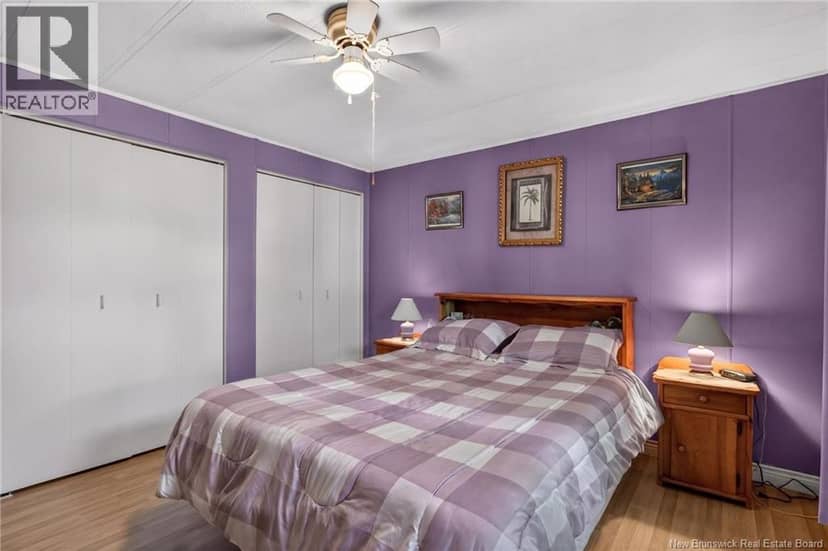 16 Tait Crescent — photo 14 of 28