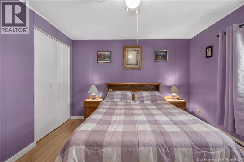 16 Tait Crescent — photo 15 of 28