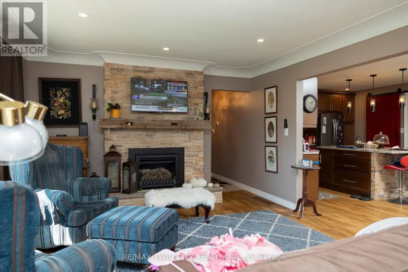 206 King Street — photo 15 of 28