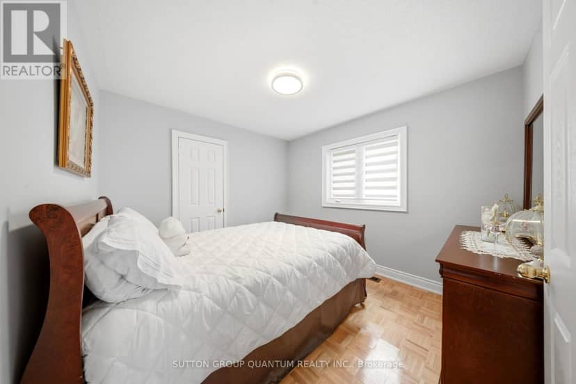 35 Devonsleigh Drive — photo 23 of 40
