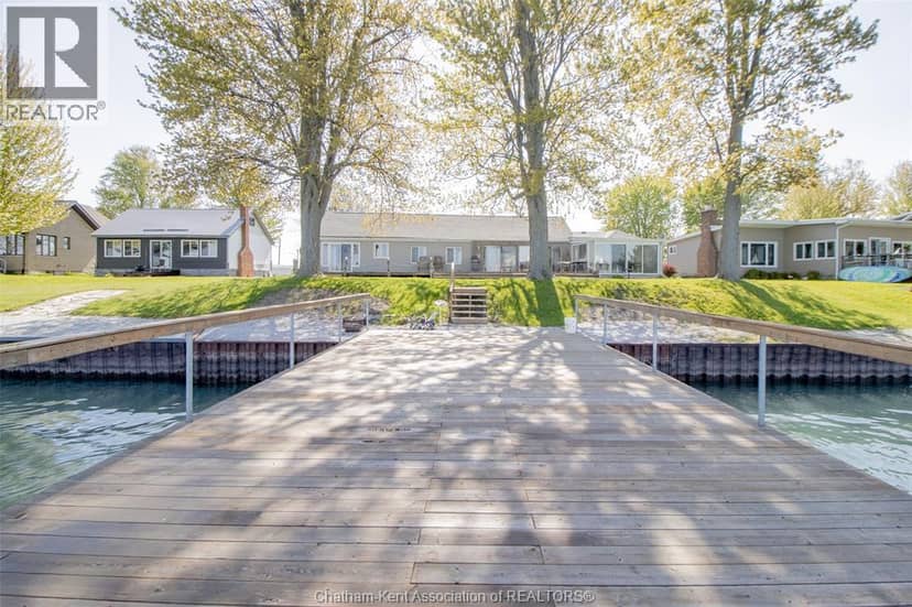3057 St.Clair Parkway, Sombra, photo 3