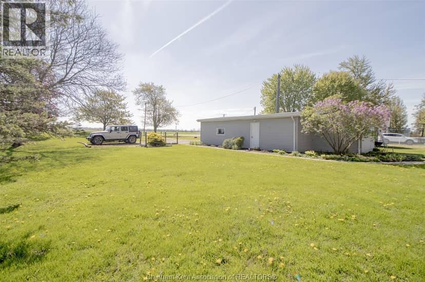 3057 St.Clair Parkway — photo 37 of 40