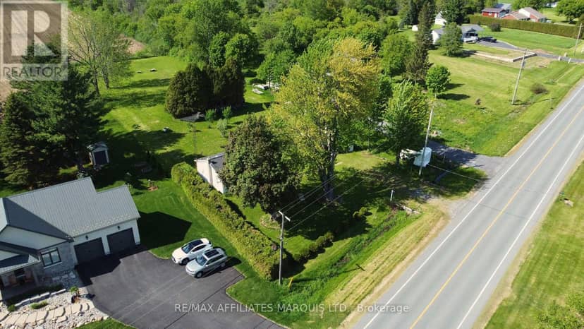 11481 Lakeshore Drive, South Dundas, photo 6