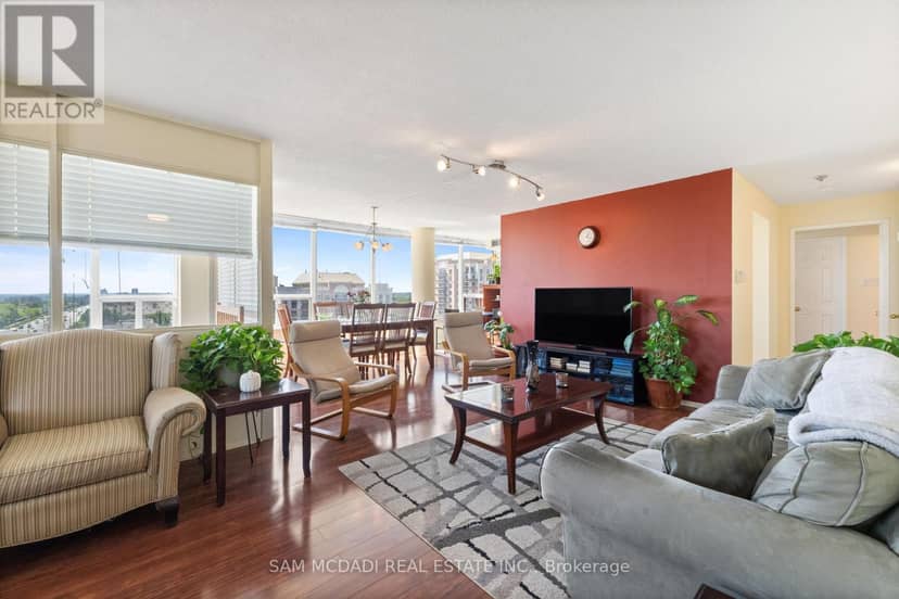 1109 - 700 Constellation Drive — photo 8 of 37