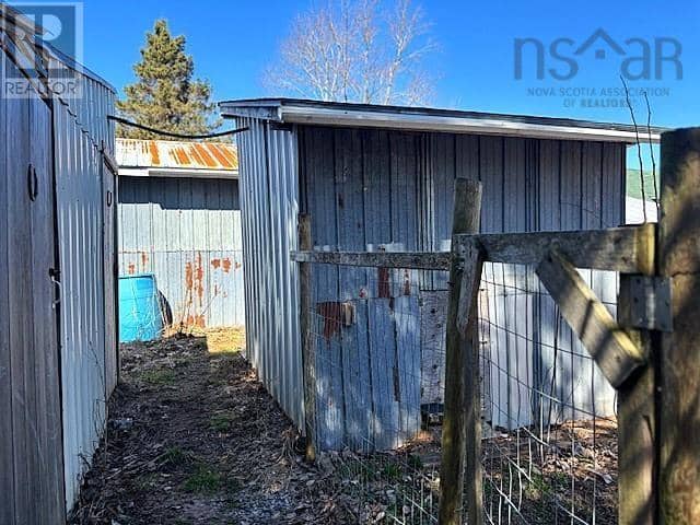 2217 Old Mill Road — photo 14 of 28