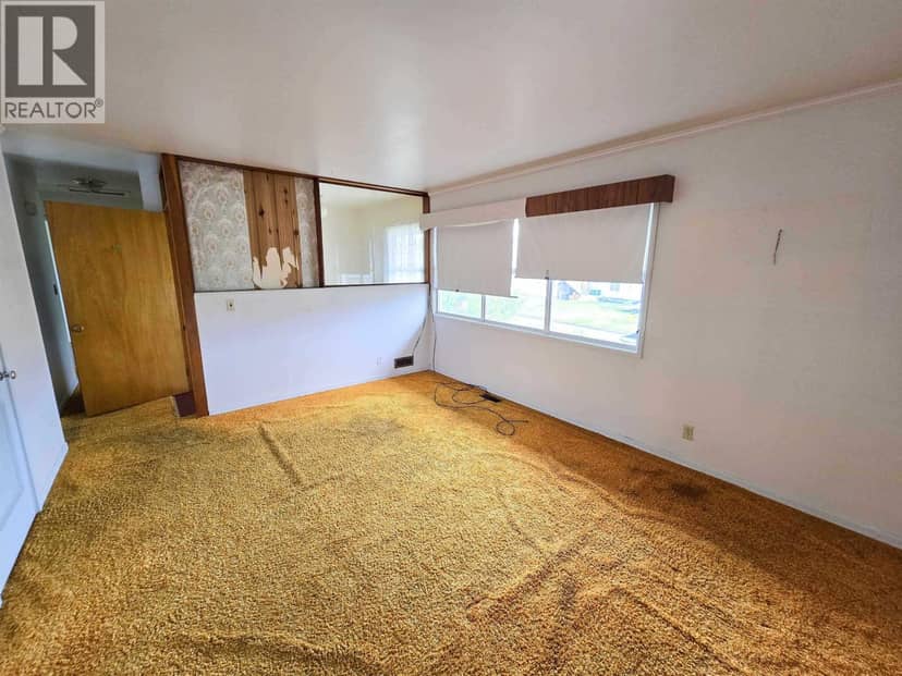 99 MALLARD STREET, Kitimat, photo 3