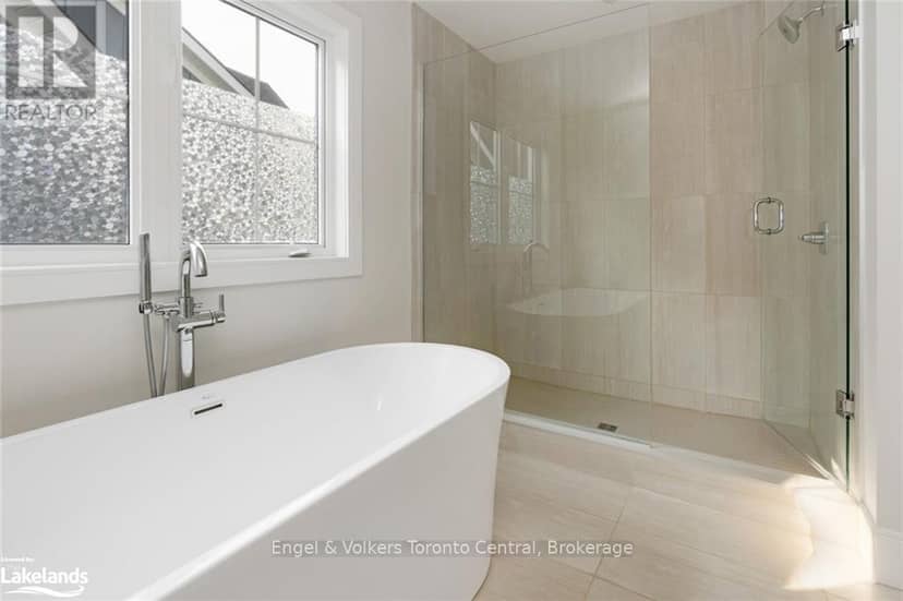 364 Yellow Birch Crescent — photo 20 of 40