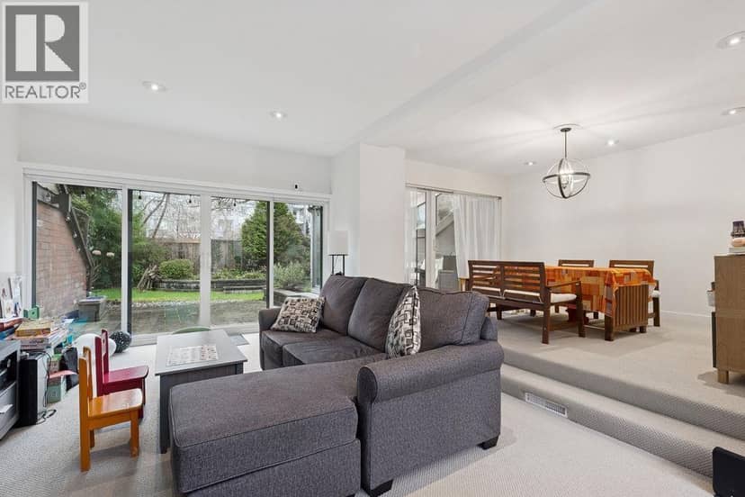 6605 TURNBERRY CRESCENT, Vancouver, photo 2