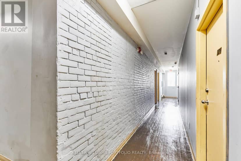 1395 Gerrard Street E — photo 12 of 36