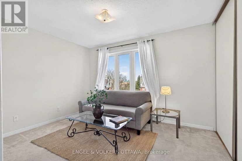 211 Briston Private — photo 19 of 22