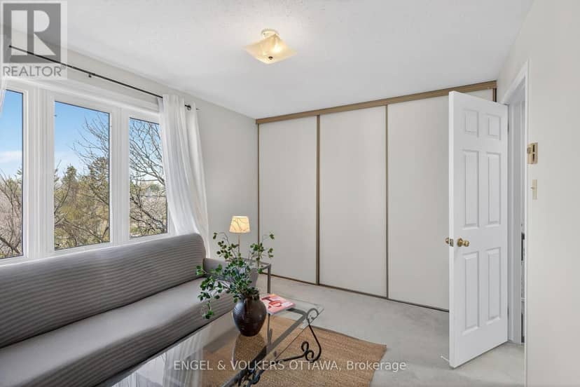 211 Briston Private — photo 20 of 22