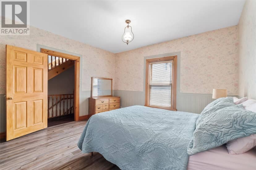 57 Queens Road — photo 15 of 32