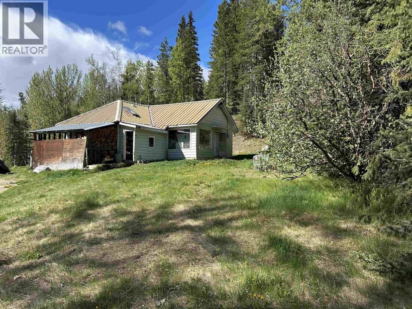5676 LOWDEN ROAD, Horsefly