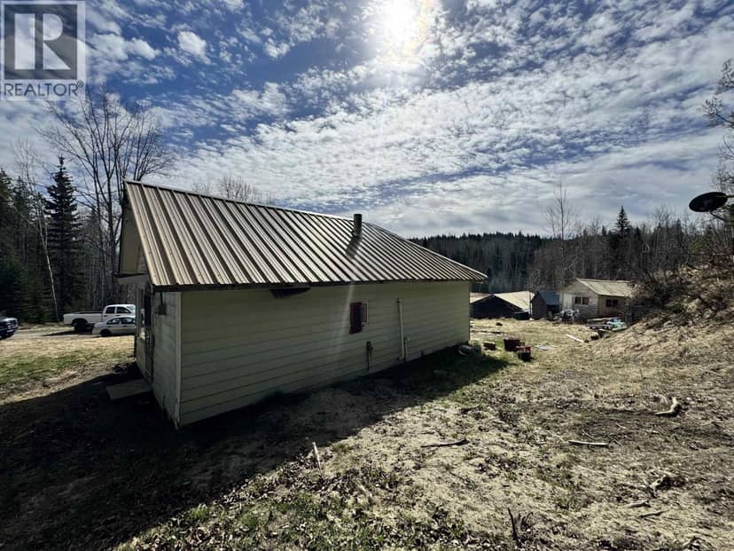 5676 LOWDEN ROAD, Horsefly, photo 3