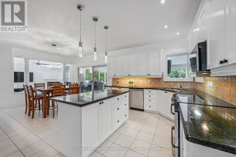 32 Forest Ridge Road — photo 12 of 40
