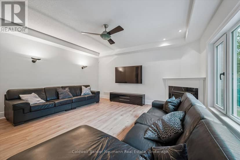 32 Forest Ridge Road — photo 14 of 40