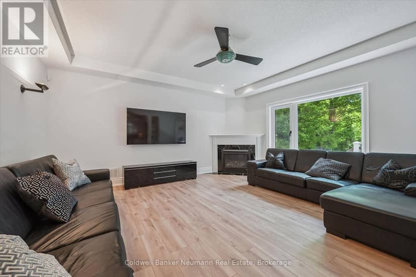 32 Forest Ridge Road — photo 15 of 40
