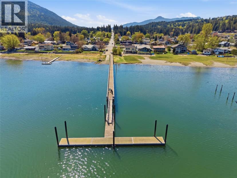 5041 75 Avenue NE, Salmon Arm, photo 4