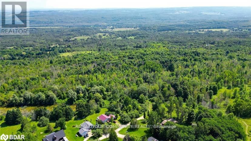 9 Laela Crescent — photo 13 of 39