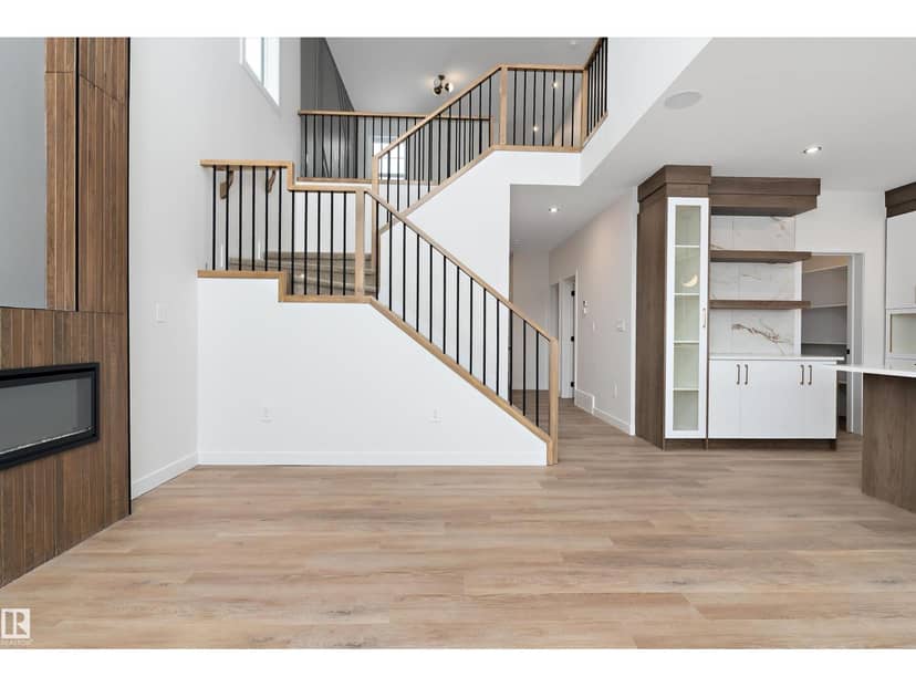 5 Axelwood Cr — photo 10 of 40