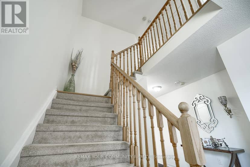 66 Heritage Street — photo 13 of 33