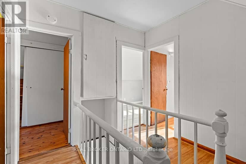 1323 2nd Avenue W — photo 22 of 36
