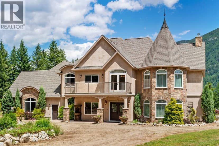1480 NIGHTHAWK Drive, Castlegar