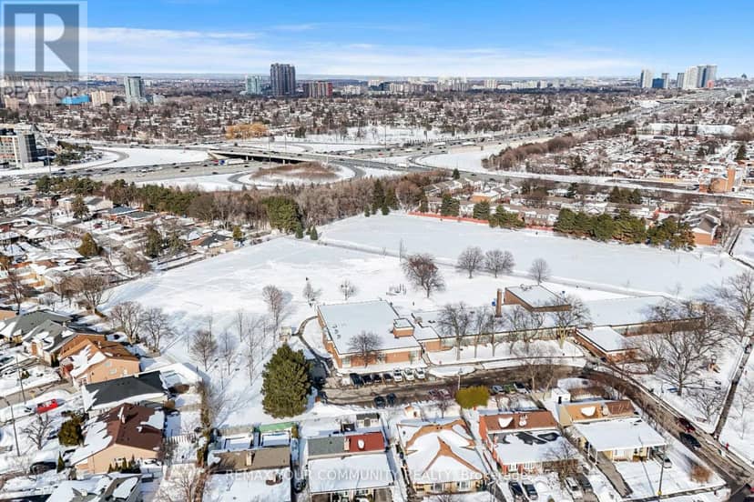 1603 - 1338 York Mills Road — photo 34 of 35