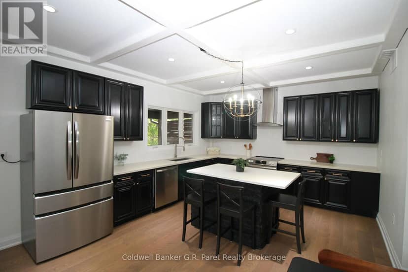 138A Victoria Street — photo 13 of 40