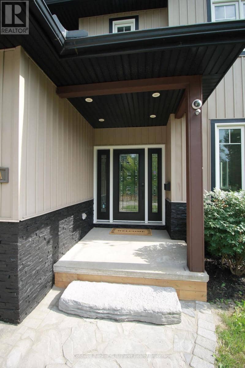138A Victoria Street — photo 3 of 40
