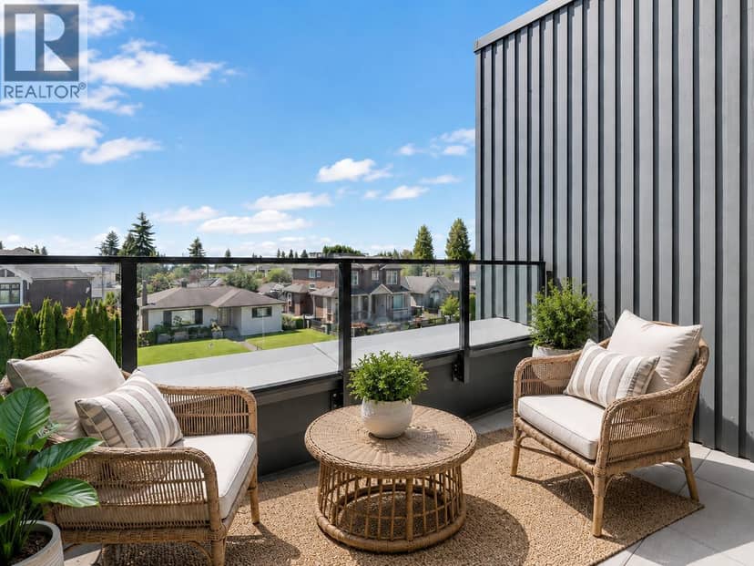 153 785 W 49TH AVENUE, Vancouver