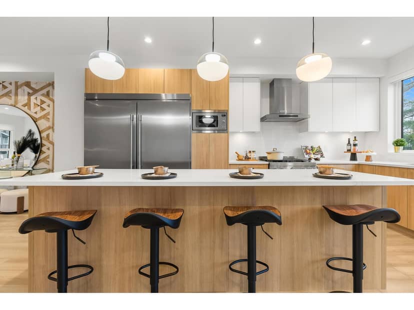 10 17538 100 Avenue, Surrey