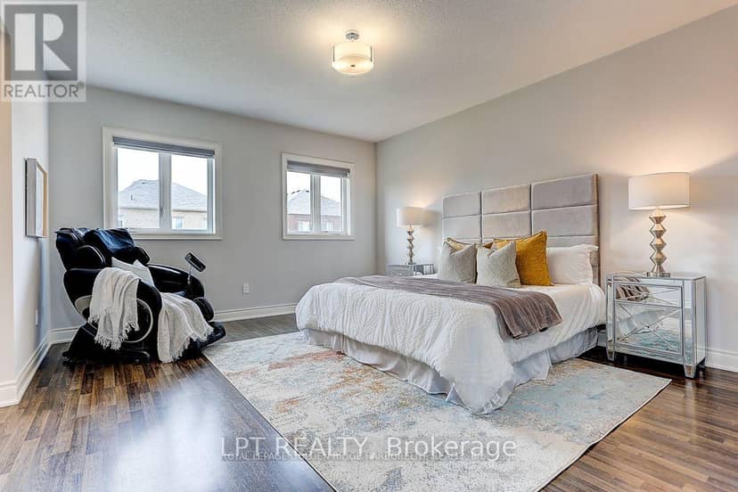 12 Baleberry Crescent — photo 21 of 32
