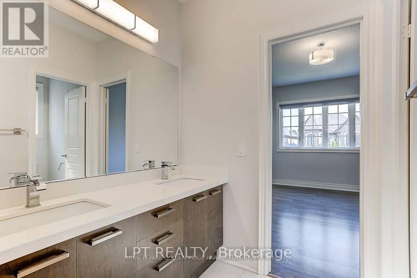 12 Baleberry Crescent — photo 28 of 32