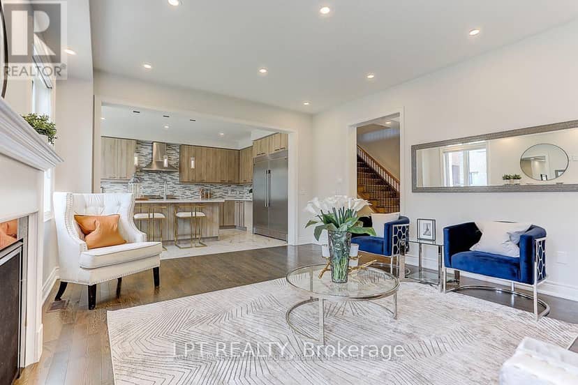 12 Baleberry Crescent — photo 9 of 32