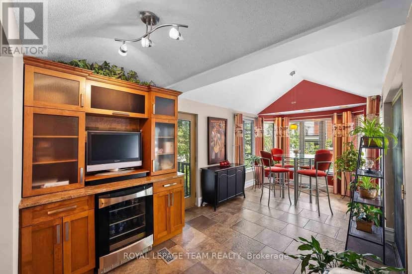139 Pleasant Park Road — photo 19 of 40