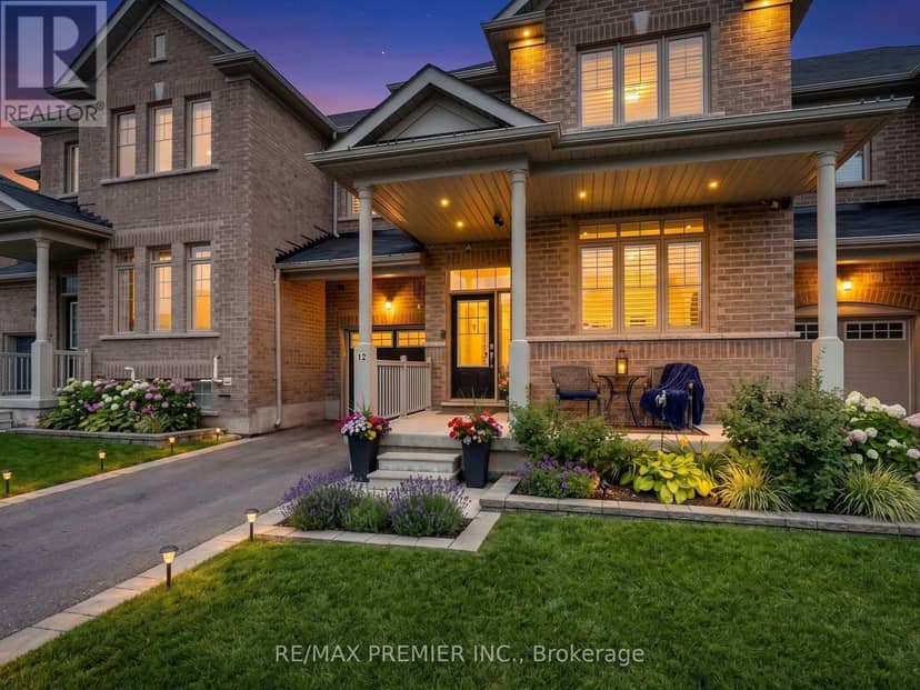 12 Pearcey Crescent — photo 2 of 4