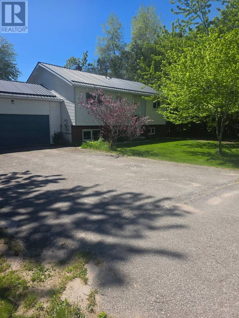 859 Lakeshore Road E — photo 1 of 40