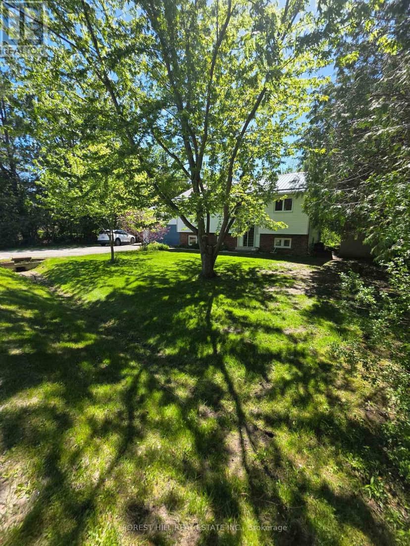 859 Lakeshore Road E — photo 2 of 40